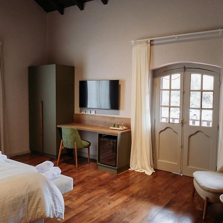 ホテル Casa Toledo ラ・クンブレ エクステリア 写真